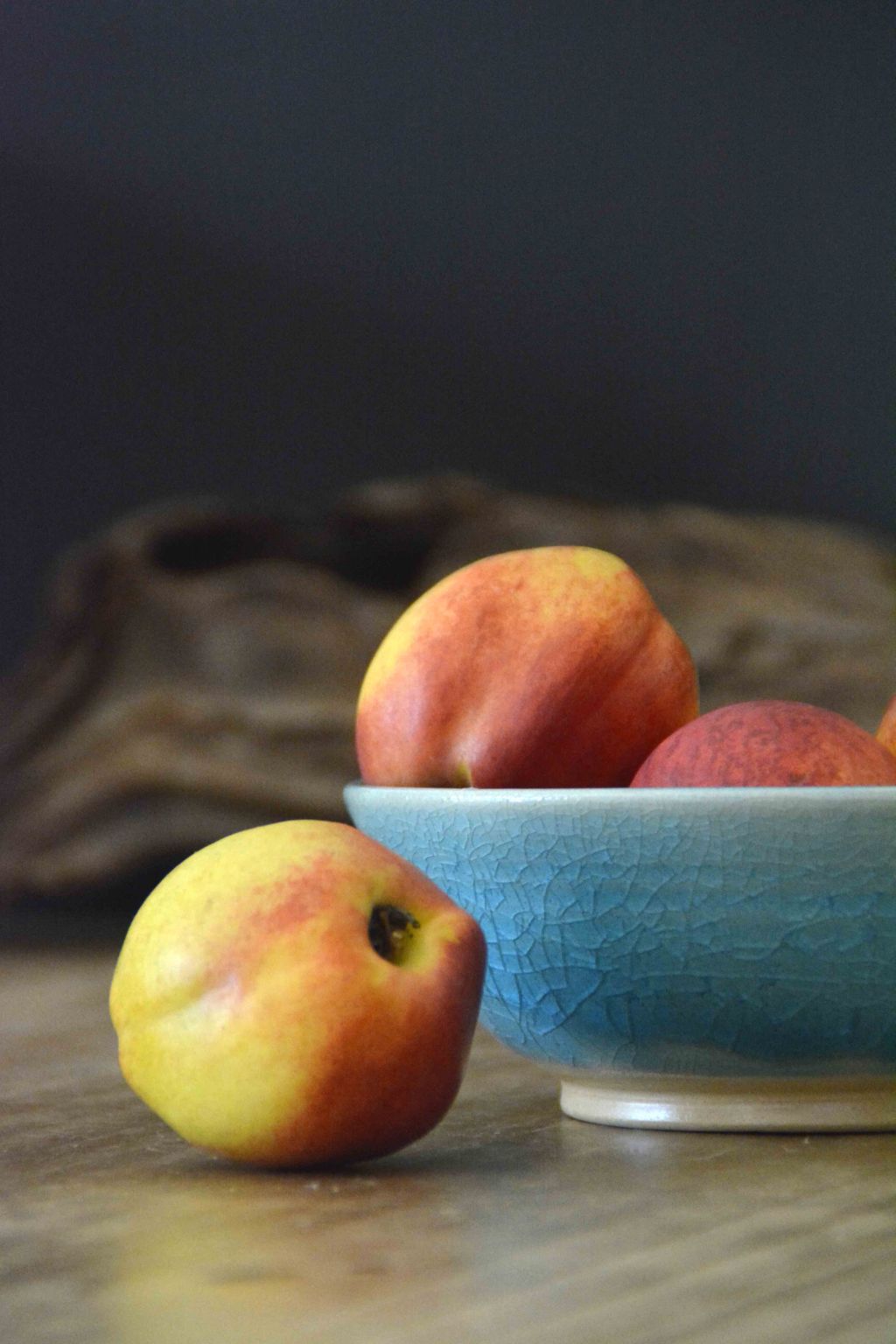 Stillleben mit Pfirsich