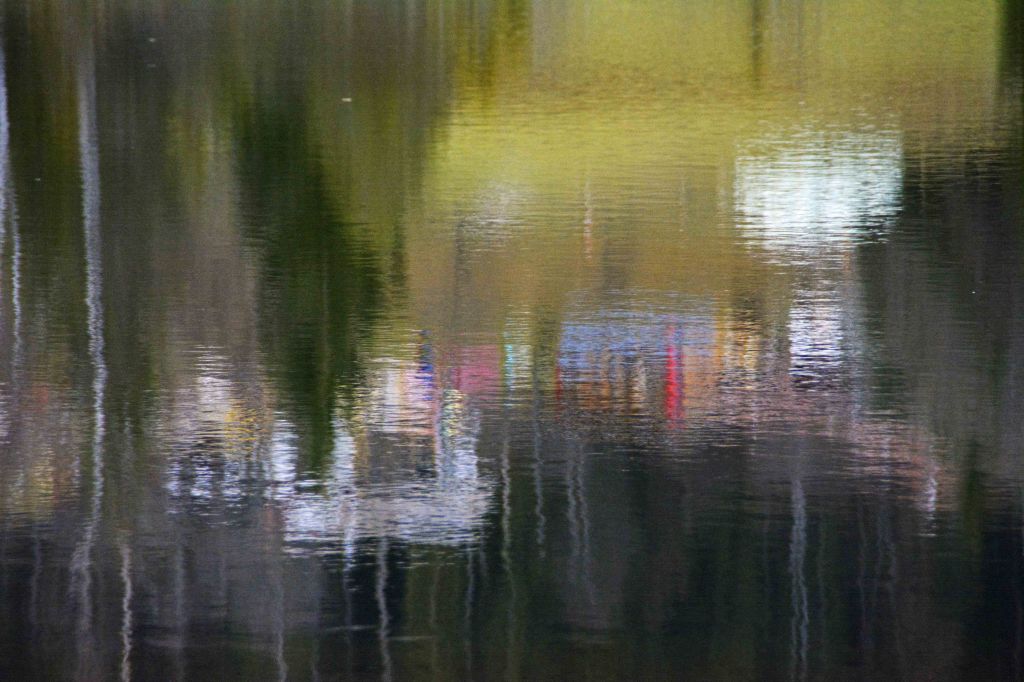 Spiegelungen  im Weissensee